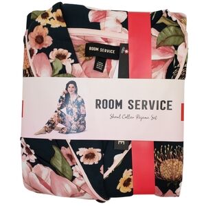 Room Service Pajama Set Women Floral Shawl Collar NWT